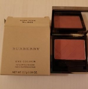 Burberry Wet and Dry Silk Shadow